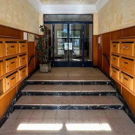 T1 Bis - Esprit New York - Wifi Fibre - Lit Double Daire